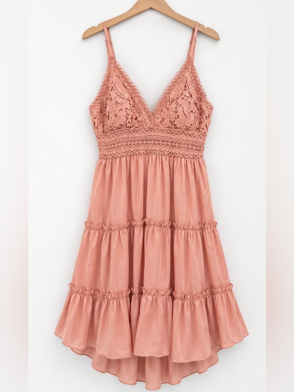 NWOT ECOWISH Pink Crochet Lace Tiered Mini Dress L